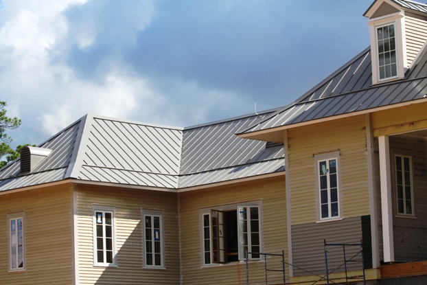 Standing Seam Snap Lock Painted Metal Roof